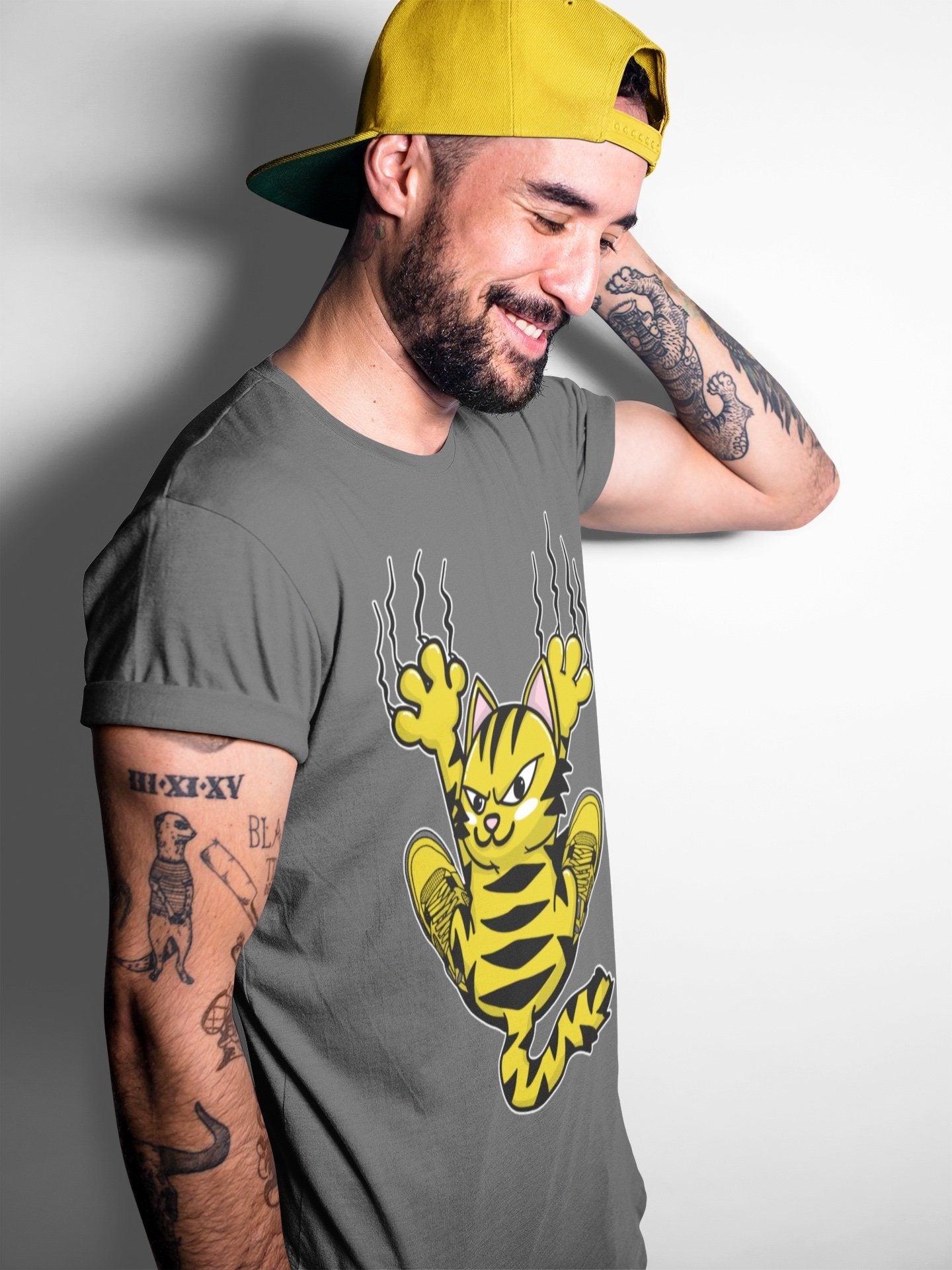 Jordan 4 Lightning Sneaker Match Tees Scratching Cat Sneaker Tees Jordan 4 Lightning Sneaker Release Tees Unisex Shirts