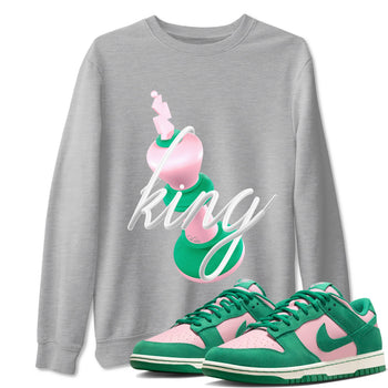 Dunk Low Medium Soft Pink Malachite shirt to match jordans 3D King sneaker tees Dunk Retro SE Medium Soft Pink Malachite SNRT Sneaker Release Tees unisex cotton Heather Grey 1 crew neck shirt