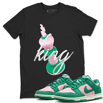 Dunk Low Medium Soft Pink Malachite shirt to match jordans 3D King sneaker tees Dunk Retro SE Medium Soft Pink Malachite SNRT Sneaker Release Tees unisex cotton Black 1 crew neck shirt