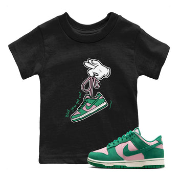 Dunk Low Medium Soft Pink Malachite shirt to match jordans Cartoon Hands sneaker tees Dunks Medium Soft Pink Malachite Streetwear Brand SNRT Sneaker Release Tees baby toddler Black 1 cotton Shirt