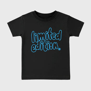 Best Sneakerfit Graphic Tee. Graphic Outfits. Sneaker Tees To Match Air Foamposite Pro University Blue Sneakers – Limited Edition Kids T-Shirt Black 2