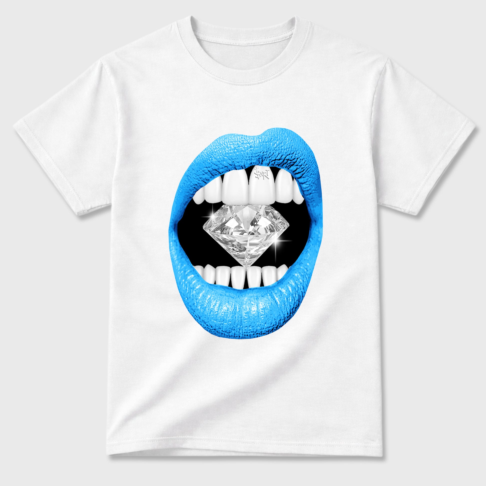 Best Sneakerfit Graphic Tee. Graphic Outfits. Sneaker Tees To Match Air Foamposite Pro University Blue Sneakers – Lips Diamond Tee White 2