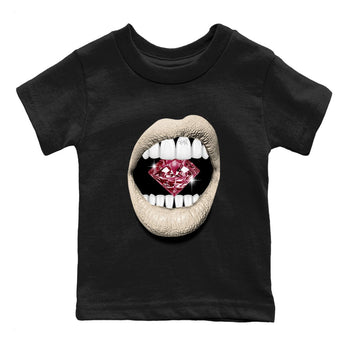 4s A Ma Maniere x Fossil Stone shirts to match jordans Lips Diamond sneaker match tees Air Jordan 4 A Ma Maniere x Fossil Stone match shoes to clothes SNRT Sneaker Tees Youth Baby Black 2 tee
