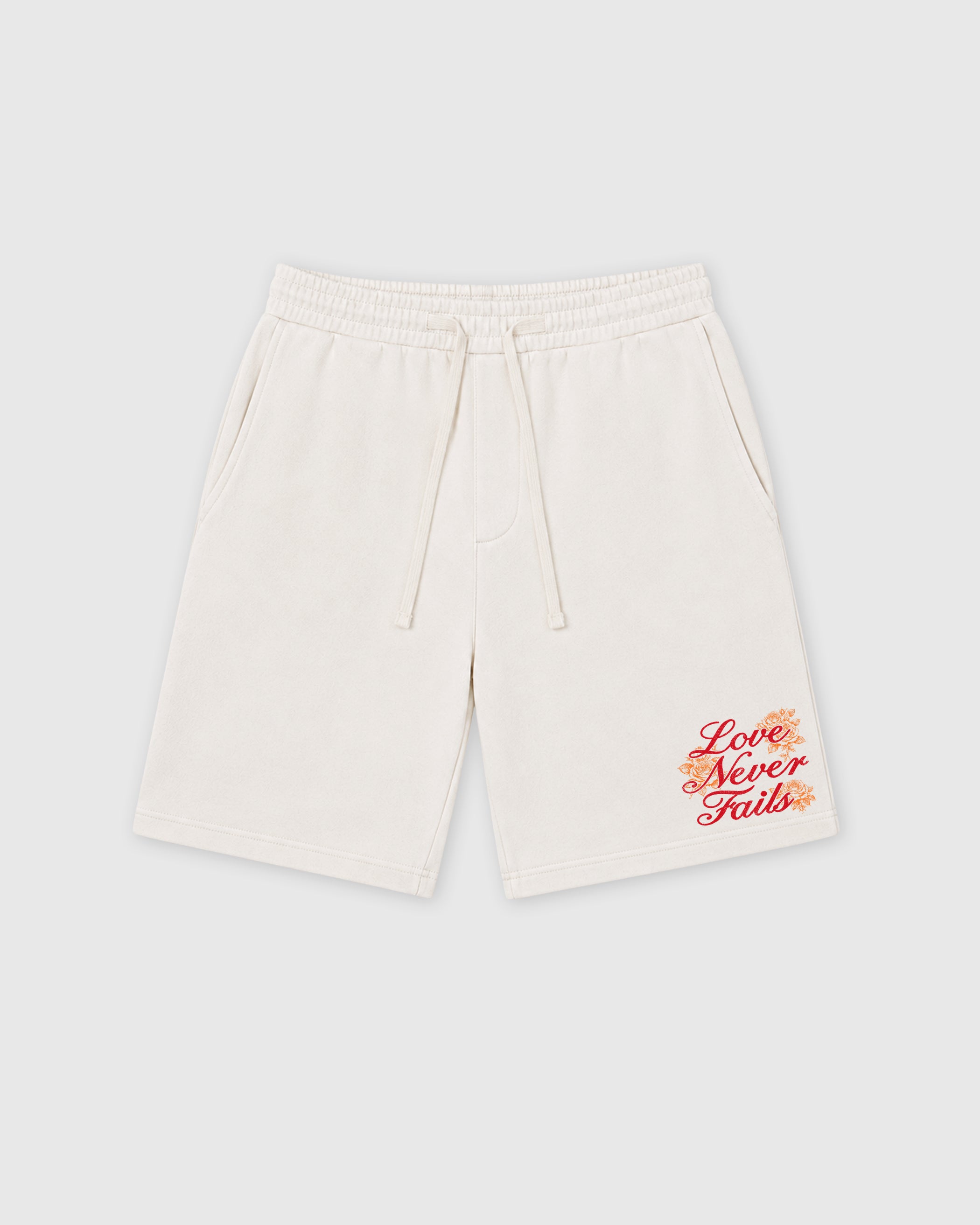 The Love Never Fails graphic fleece shorts deliver a relaxed streetwear look with premium fleece comfort and bold graphic details, designed to match the Air Jordan 5 Sunset and complete your sneaker rotation.