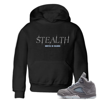 Sneakerfit for Sneakerheads – Sneaker Tees To Match Air Jordan 5 Wolf Grey Sneakers – Stealth Kids T-Shirt Black 1