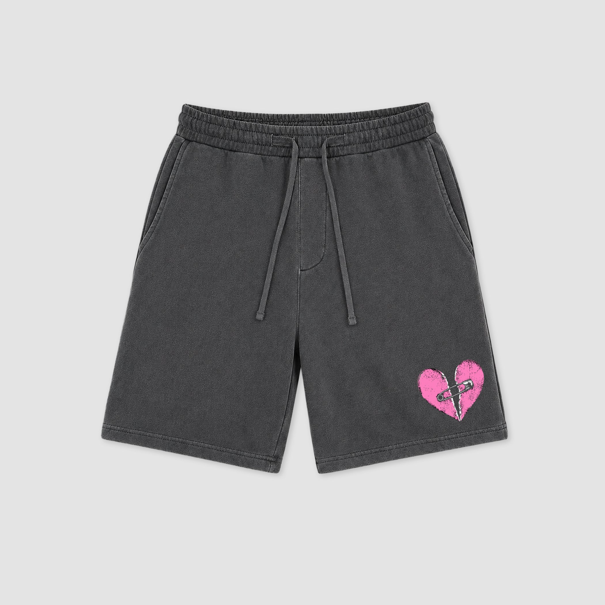 The Vintage Love Heals graphic fleece shorts deliver a relaxed streetwear look with premium fleece comfort and bold graphic details, designed to match the Air Jordan 4 Comic and complete your sneaker rotation.