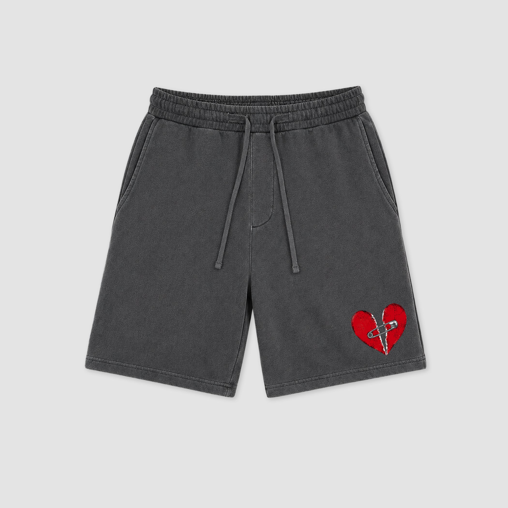 The Vintage Love Heals graphic fleece shorts deliver a relaxed streetwear look with premium fleece comfort and bold graphic details, designed to match the Air Jordan 9 True Red and complete your sneaker rotation.