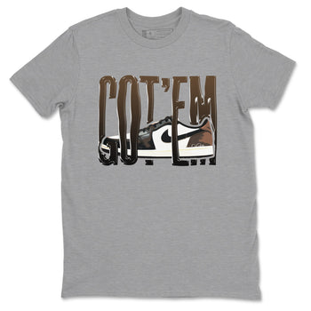 1s Low OG Mocha shirts to match jordans Wiggling Gotem sneaker match tees Air Jordan 1 Mocha match shoes to clothes SNRT Sneaker Tees unisex cotton Heather Grey 2 shirts