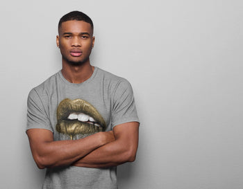 Jordan 1 Metallic Gold Sneaker Match Tees Dripping Lips Sneaker Tees Jordan 1 Metallic Gold Sneaker Release Tees Unisex Shirts