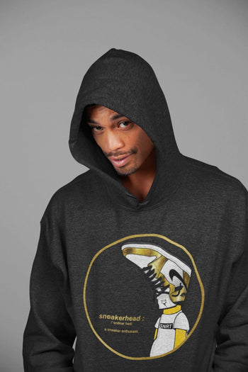 Jordan 1 Metallic Gold Sneaker Match Tees Sneakerhead Sneaker Tees Jordan 1 Metallic Gold Sneaker Release Tees Unisex Shirts
