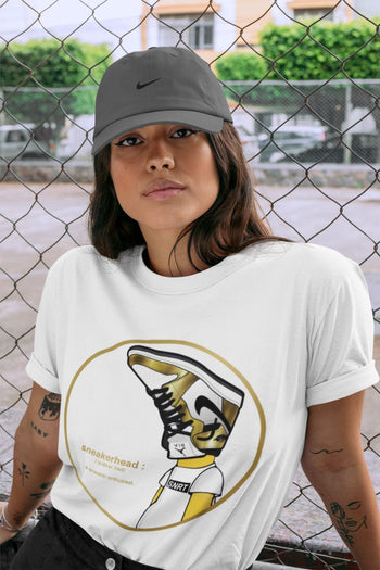 Jordan 1 Metallic Gold Sneaker Match Tees Sneakerhead Sneaker Tees Jordan 1 Metallic Gold Sneaker Release Tees Unisex Shirts