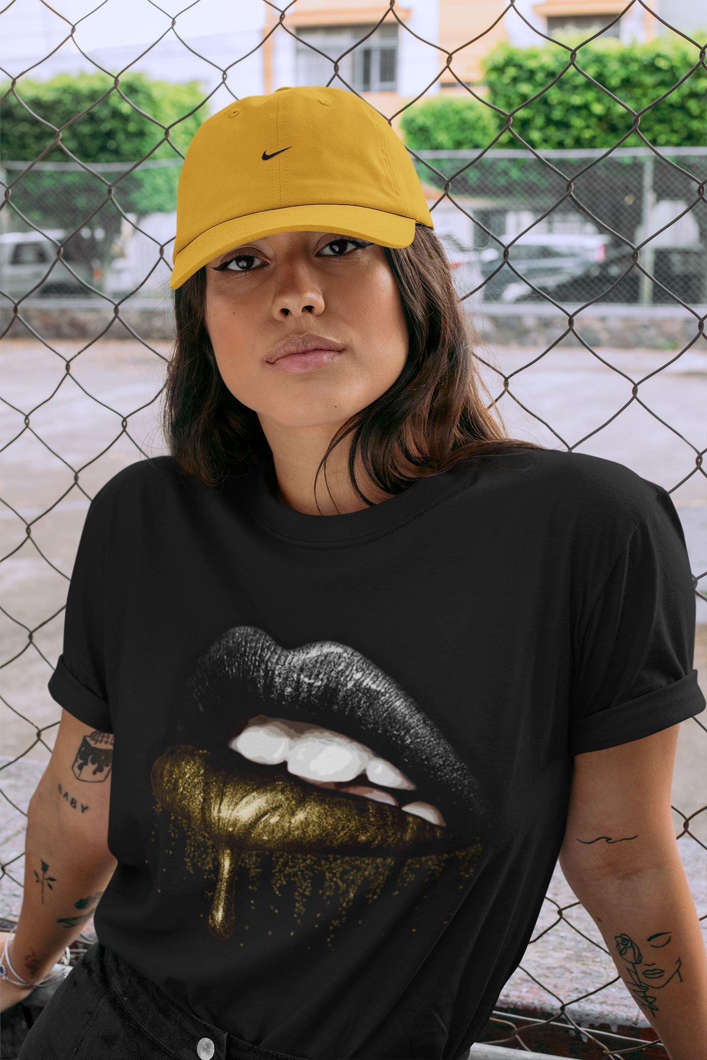 Jordan 1 Black Metallic Gold Sneaker Match Tees Dripping Lips Sneaker Tees Jordan 1 Black Metallic Gold Sneaker Release Tees Unisex Shirts