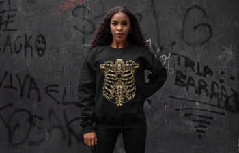 Jordan 1 Black Metallic Gold Sneaker Match Tees Metallic Ribcage Sneaker Tees Jordan 1 Black Metallic Gold Sneaker Release Tees Unisex Shirts