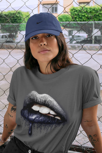 Jordan 1 Midnight Navy Sneaker Match Tees Dripping Lips Sneaker Tees Jordan 1 Midnight Navy Sneaker Release Tees Unisex Shirts