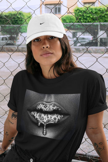 Jordan 1 Silver Toe Sneaker Match Tees Bandana Lips Sneaker Tees Jordan 1 Silver Toe Sneaker Release Tees Unisex Shirts