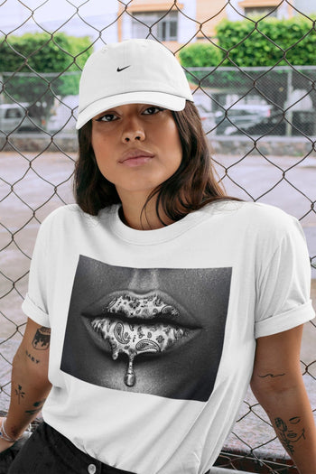 Jordan 1 Silver Toe Sneaker Match Tees Bandana Lips Sneaker Tees Jordan 1 Silver Toe Sneaker Release Tees Unisex Shirts