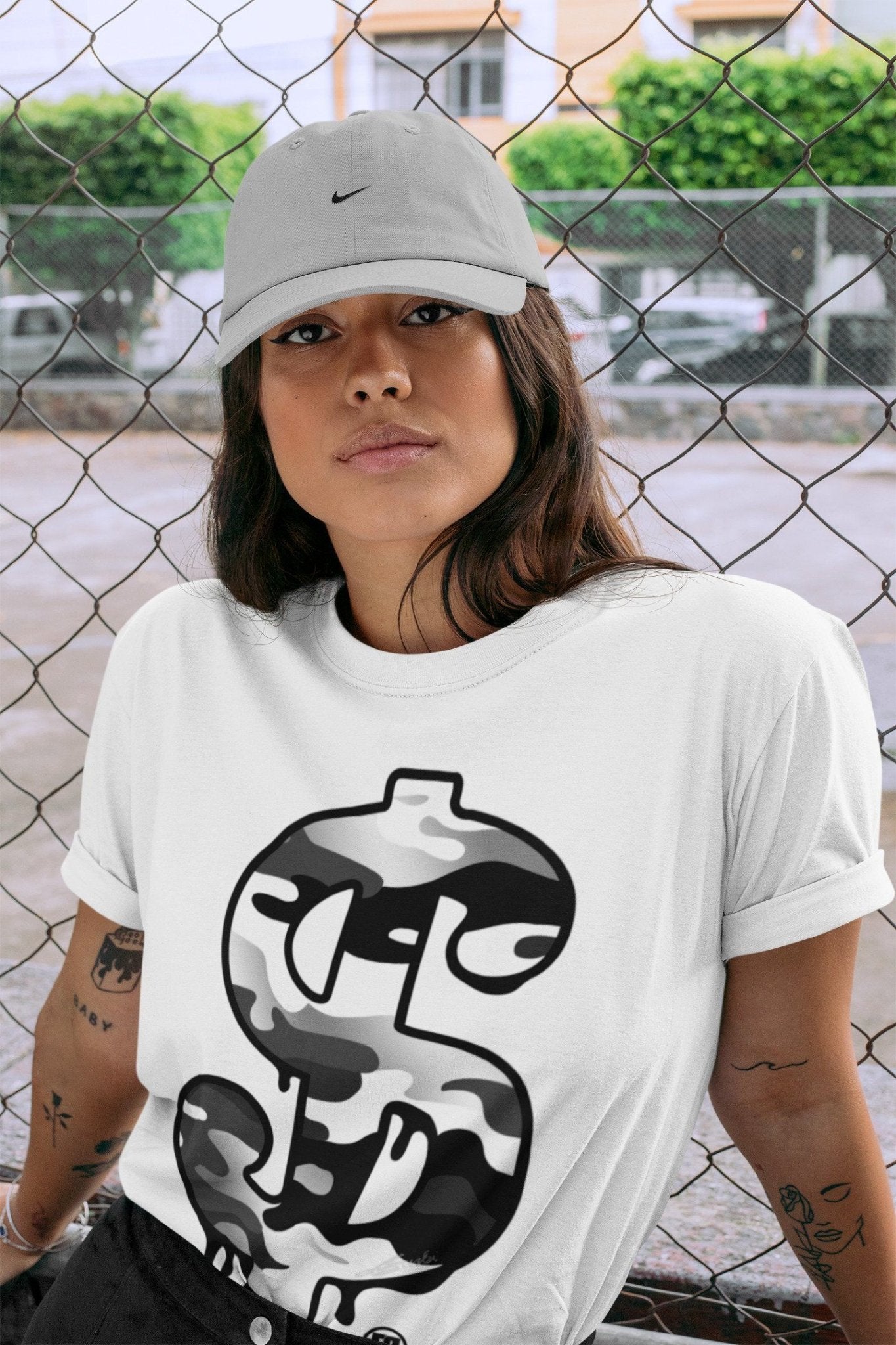 Jordan 1 Silver Toe Sneaker Match Tees Dollar Camo Sneaker Tees Jordan 1 Silver Toe Sneaker Release Tees Unisex Shirts