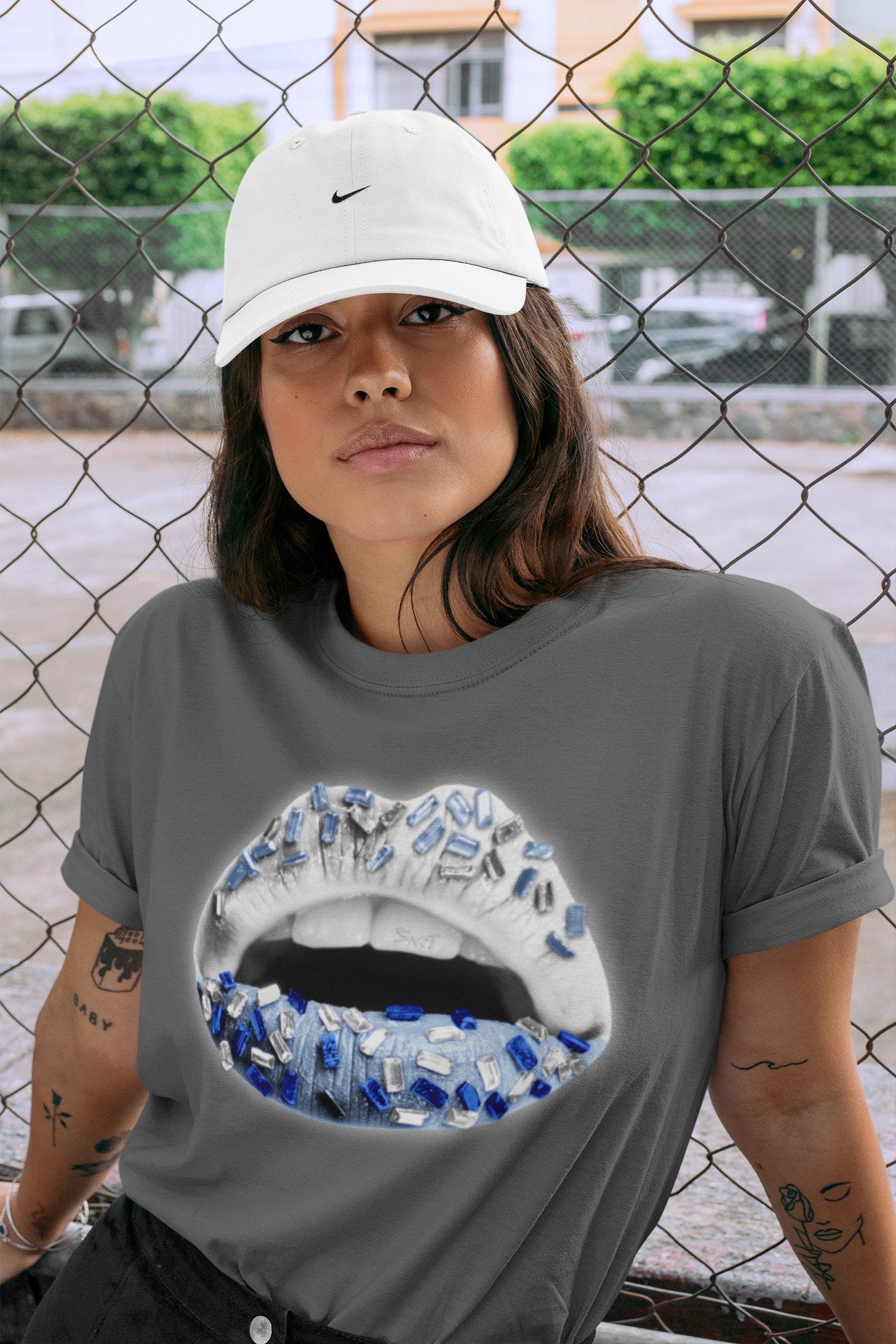 Jordan 1 Hyper Royal Sneaker Match Tees Lips Jewel Sneaker Tees Jordan 1 Hyper Royal Sneaker Release Tees Unisex Shirts