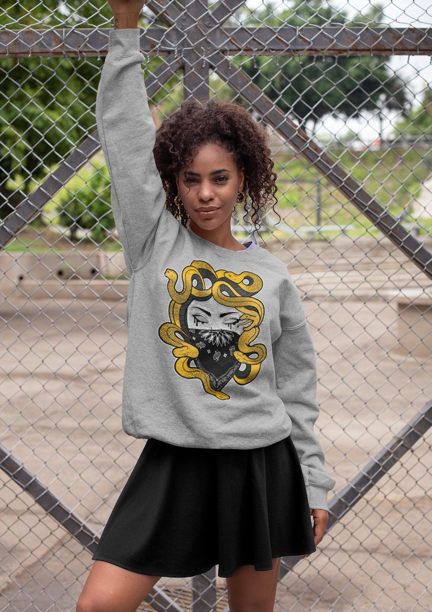 Jordan 1 Pollen Sneaker Match Tees Medusa Sneaker Tees Jordan 1 Pollen Sneaker Release Tees Unisex Shirts
