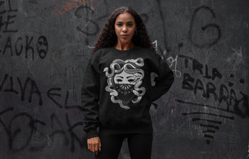 Jordan 1 Silver Toe Sneaker Match Tees Medusa Sneaker Tees Jordan 1 Silver Toe Sneaker Release Tees Unisex Shirts