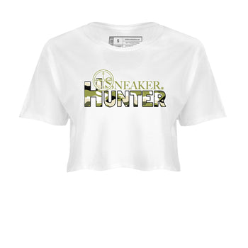 Air Jordan 1 X Travis Scott Golf Olive shirt to match jordans Sneaker Hunter sneaker tees Air Jordan 1 Travis Scott Golf SNRT Sneaker Release Tees White 2 Crop T-Shirt