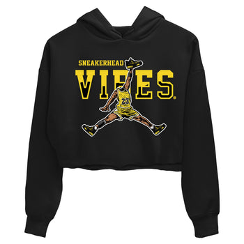 Air Jordan 4 Thunder Sneaker Match Tees Sneakerhead Vibes Sneaker Tees Air Jordan 4 Retro Thunder Sneaker Release Tees Women's Shirts Black 2