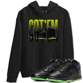Dunk Mid Premium shirt to match jordans Wiggling Gotem sneaker tees halloween horror nights Nike Dunk Halloween SNRT Sneaker Release Tees Unisex Black 1 T-Shirt